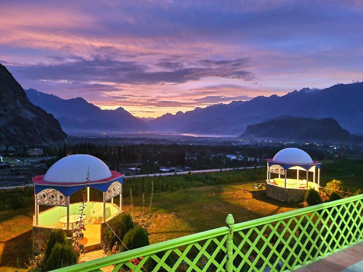 Hotel Mountain Lodge سكردو المظهر الخارجي الصورة