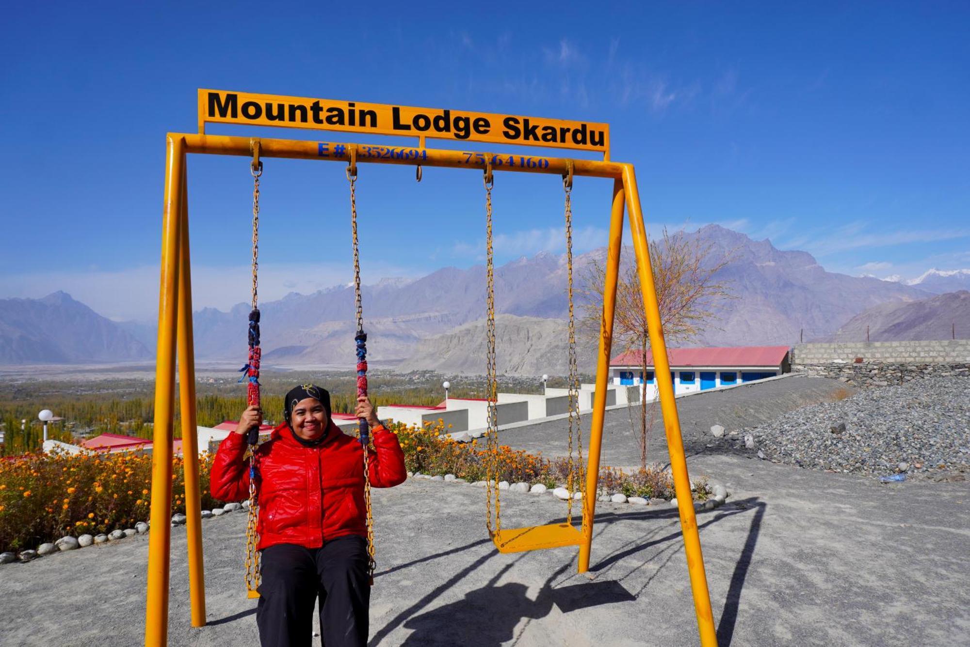 Hotel Mountain Lodge سكردو المظهر الخارجي الصورة