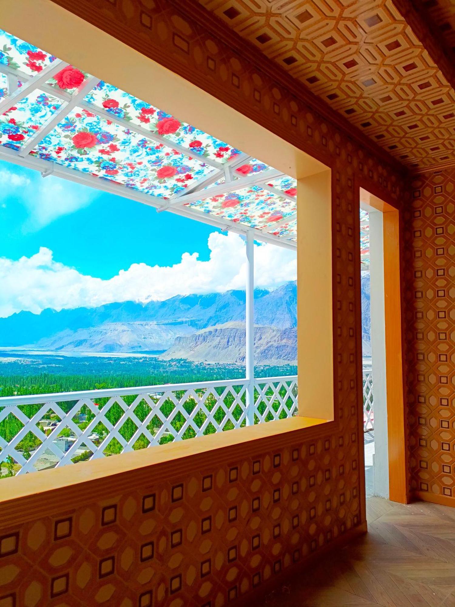 Hotel Mountain Lodge سكردو المظهر الخارجي الصورة