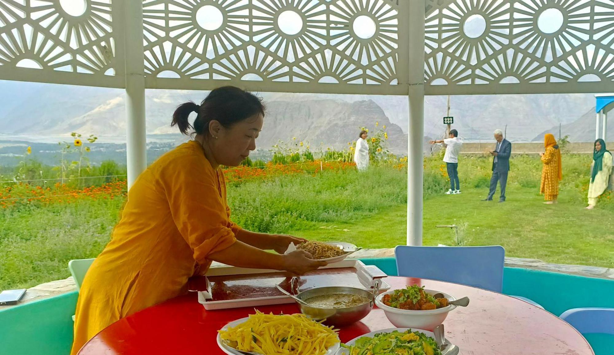 Hotel Mountain Lodge سكردو المظهر الخارجي الصورة
